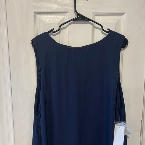 Women’s Nordstrom rack dress - Picture 2 of 5
